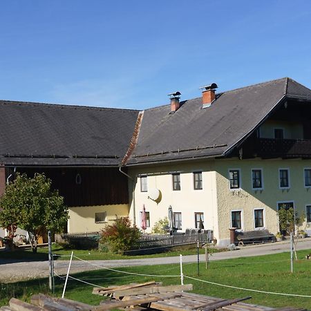 Private Farmhouse Escape - Ideal For Up To 8 Guests Seeham Kültér fotó